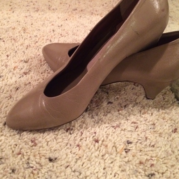 Tan heals - Picture 3 of 4