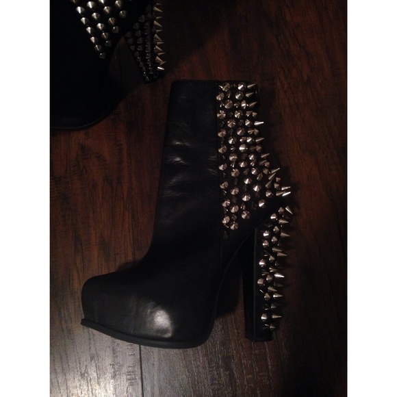 Jeffrey Campbell Avalos Spike Boot - Picture 3 of 4