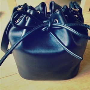 (SOLD) Urban outfitters black bucket bag