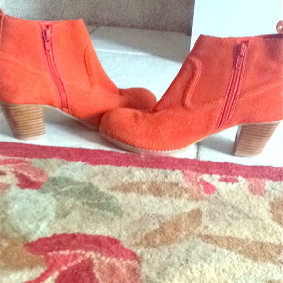 Dolce Vita ankle boots