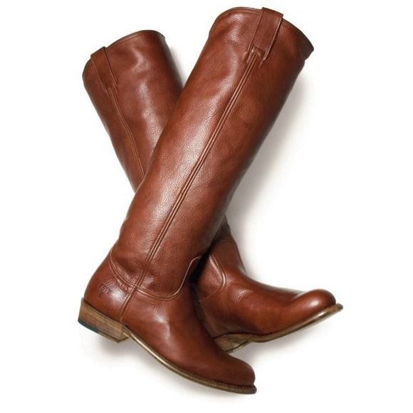 SOLD Frye low dorado brown boots
