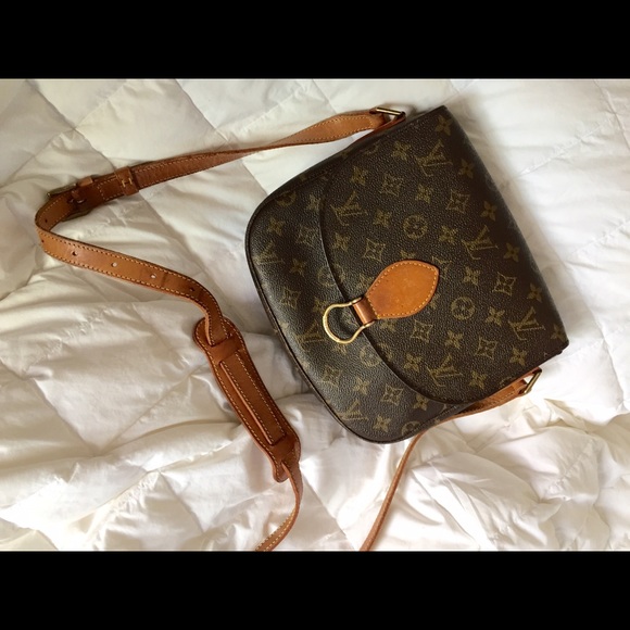 SOLD SOLD Authentic Louis Vuitton st cloud GM