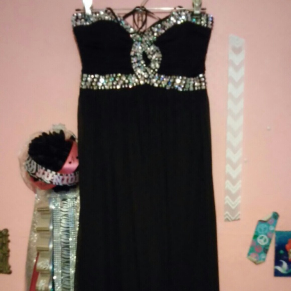 Size 7 prom dress - Picture 1 of 3