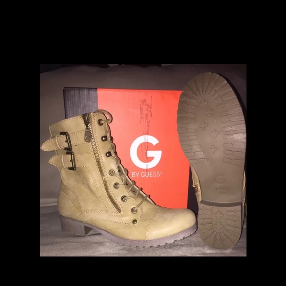 New ** G by Guess Bruze Women's Size 7