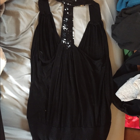 Black deep v tank top - Picture 3 of 4