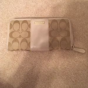 Authentic Coach Wallet