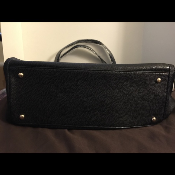 Add'l pics for the black soho bag