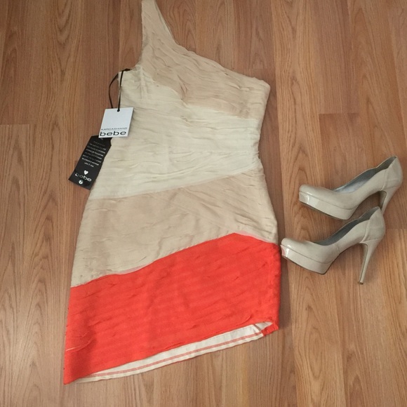 bebe Dresses & Skirts - 🚫SOLD🚫Bebe Kardashian bodycon dress!