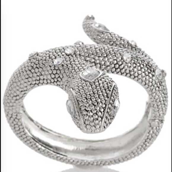 Snake Bracelet🐍 - Picture 1 of 3