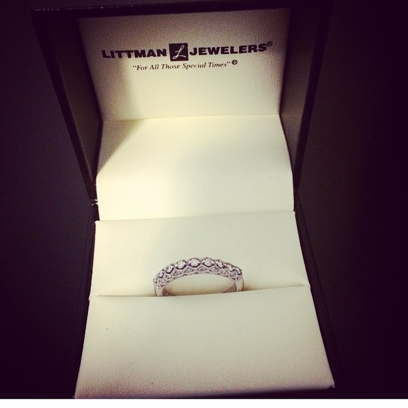 Additional pics of vintage diamond band