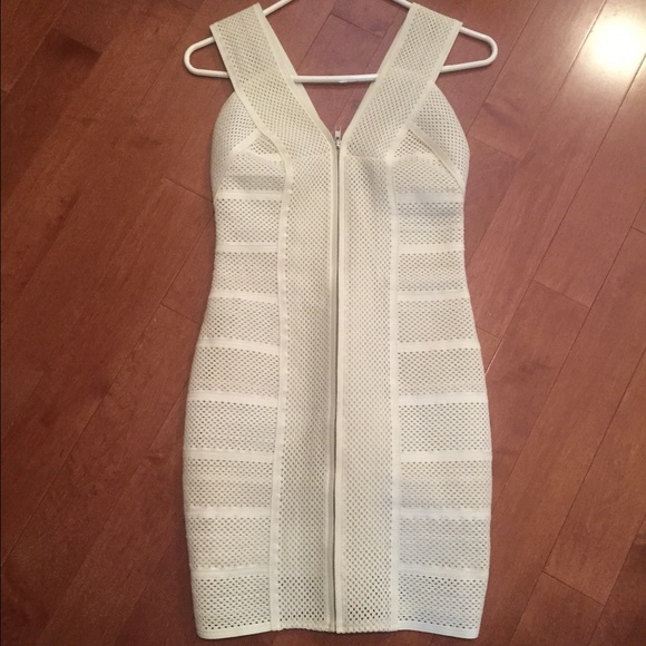 Akria dress