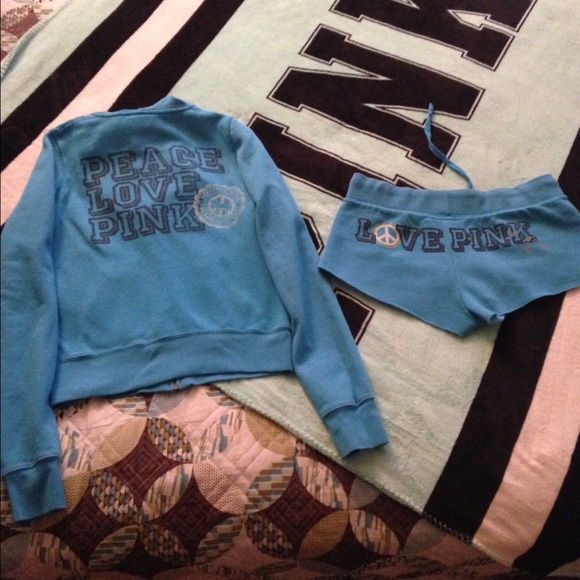 Vs zip up with shorts outfit