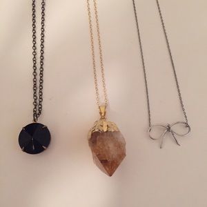 Pendant crystal necklace bundle/haul STEAL!
