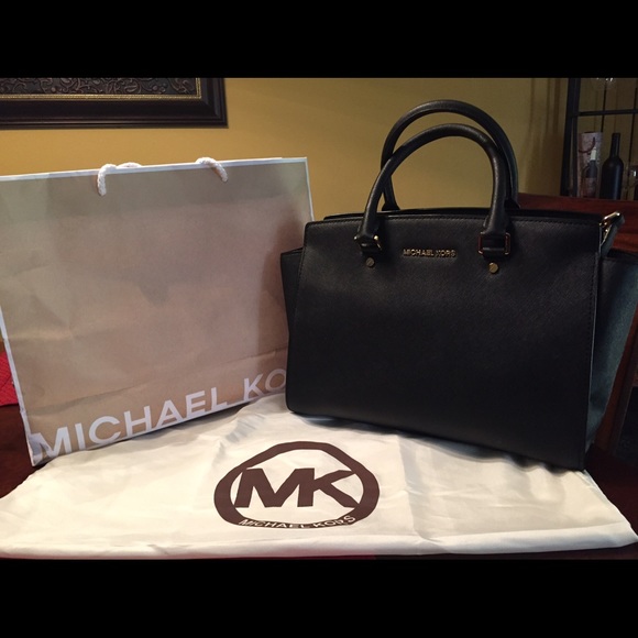 ❌SOLD❌Michael Kors Selma Large Black