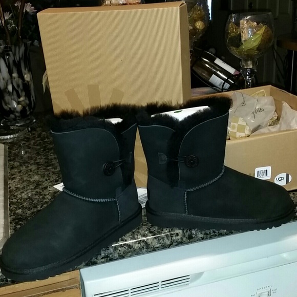 Ugg boots brand new never worn sold on eBay - Picture 4 of 4