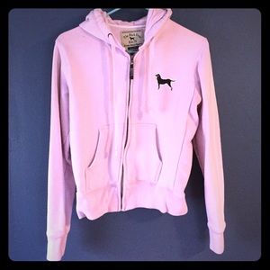 Black dog sweatshirt