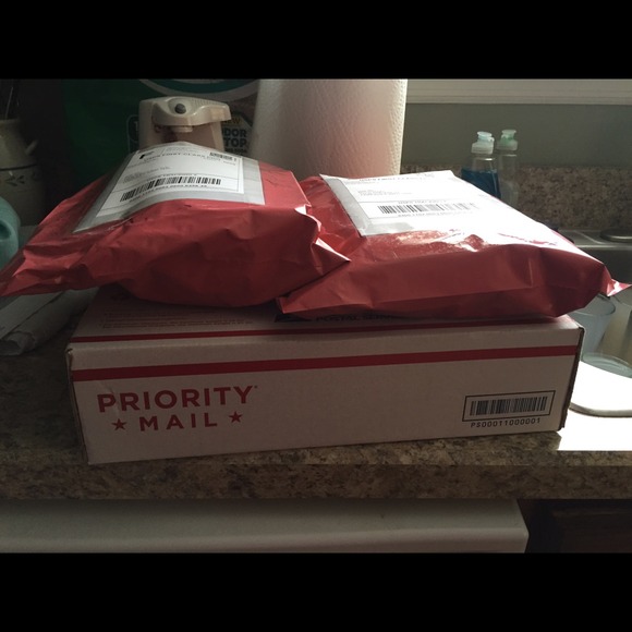 Shipping today! Make offers!