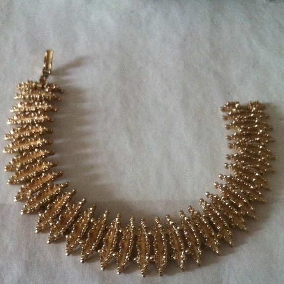 1970 avon wide bracelet