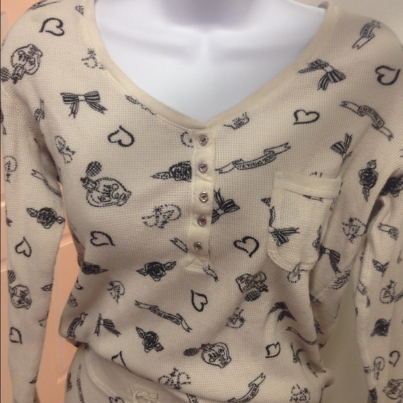 VS size Large pajama set