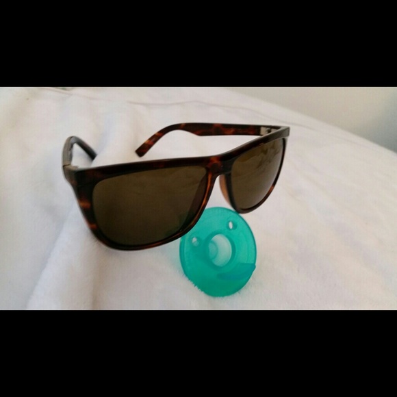 ???Electric tonette sunglasses excellent condition
