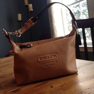 Little tan coach purse