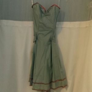 👠Strapless Betsey Johnson dress👠