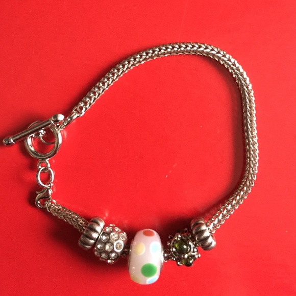 Charm bracelet