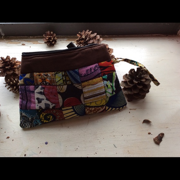 Makeup Bag - Picture 1 of 2