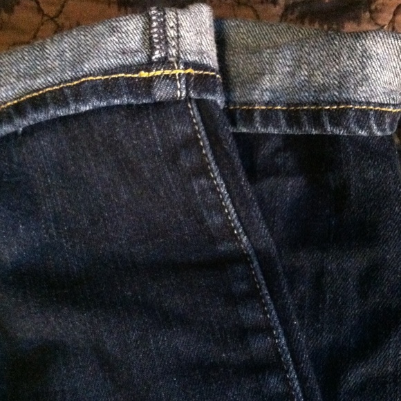 SOLD😄American Eagle (barely worn) skinny jeans - Picture 2 of 3