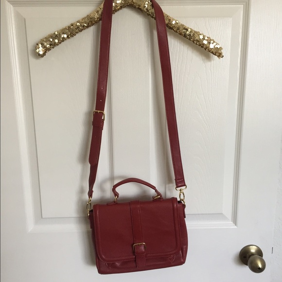 ❌❌S O L D❌❌ forever 21 cross body