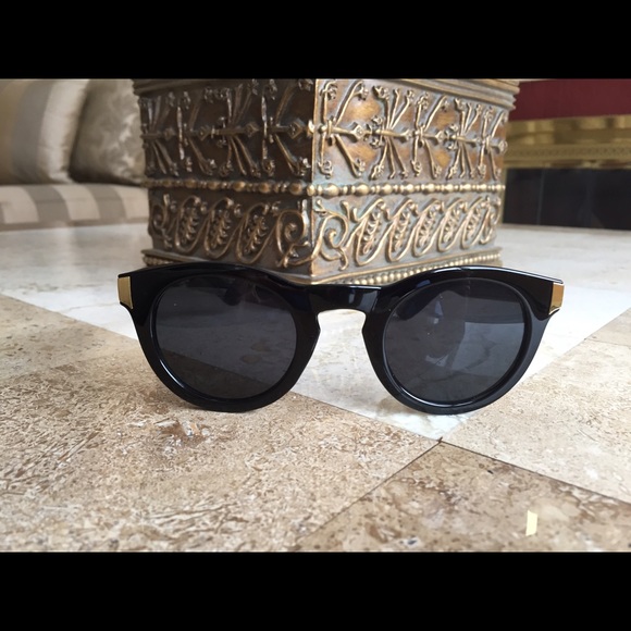 ❌SOLD❌🔴LAST CALL SALE🔴 Black Sunnies