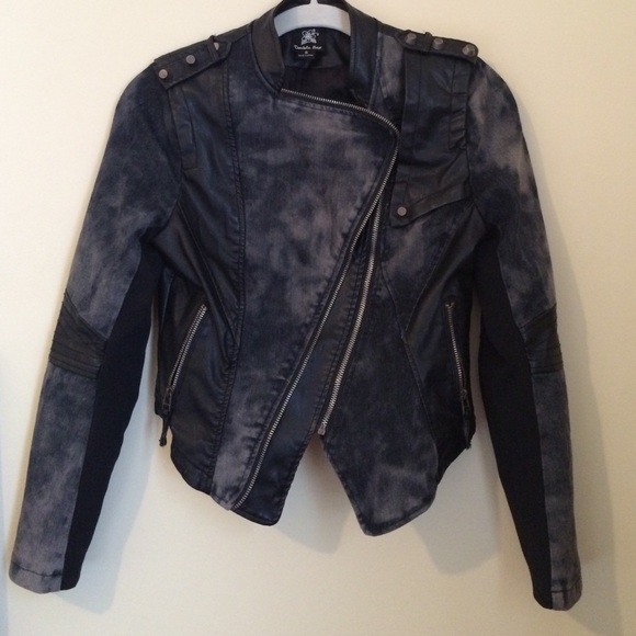 Nasty Gal Jackets & Blazers - Beautiful Moto jacket