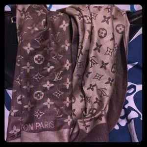 Louis scarf