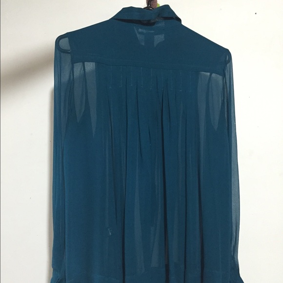 DIANE VON FURSTENBERG SILK CHIFFON TOP - Picture 3 of 3