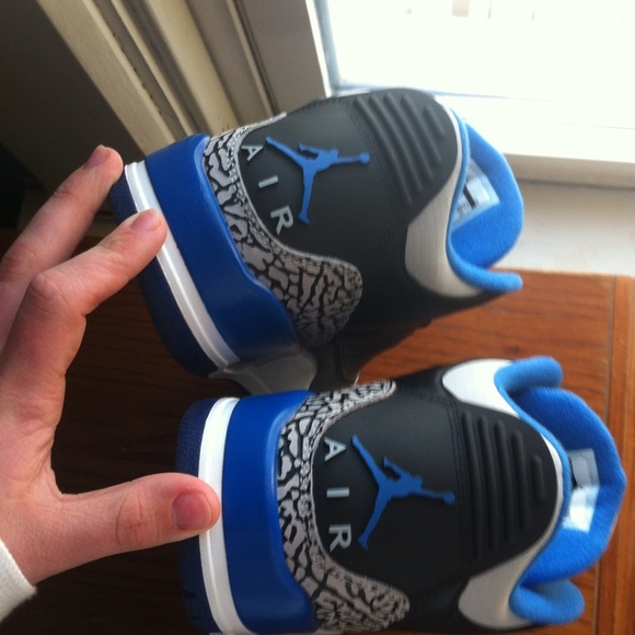 Size 9 - Picture 4 of 4