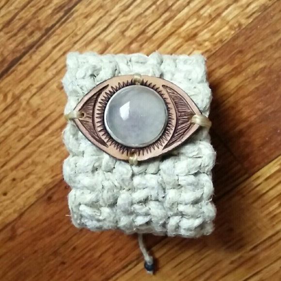 eye bangle - Picture 4 of 4