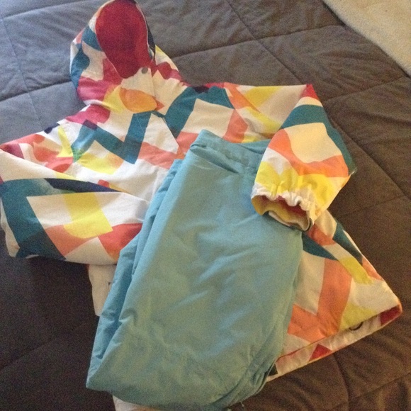 Snowboarding Jacket + Pants bundle
