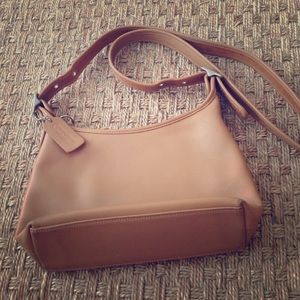Camel color coach bag🎀