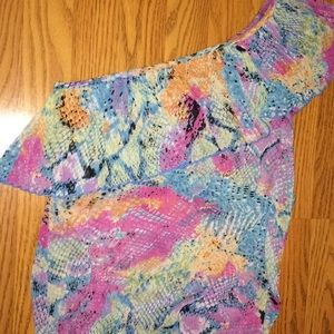 One shoulder top!