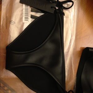 Black Triangl BOTTOMS—authentic