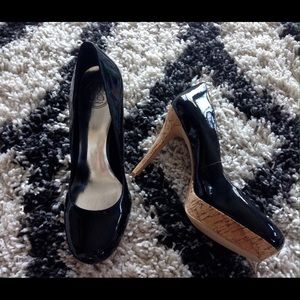 Jessica Simpson- Patent Leather Platform Heels