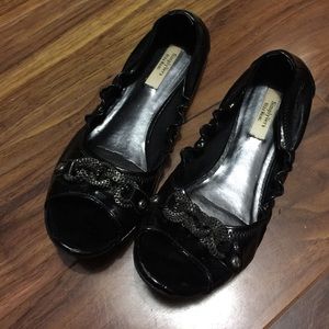 Vera wang peep toe flats