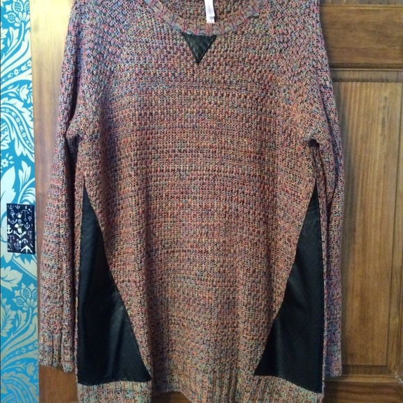 Multi color sweater with leather detail