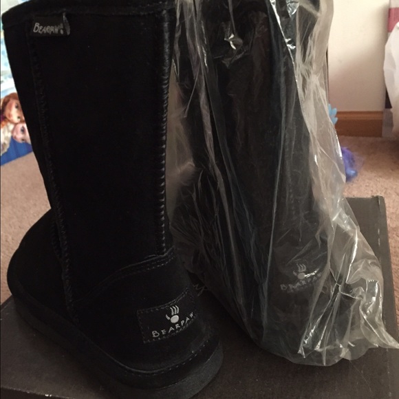 Black Bear paw boots