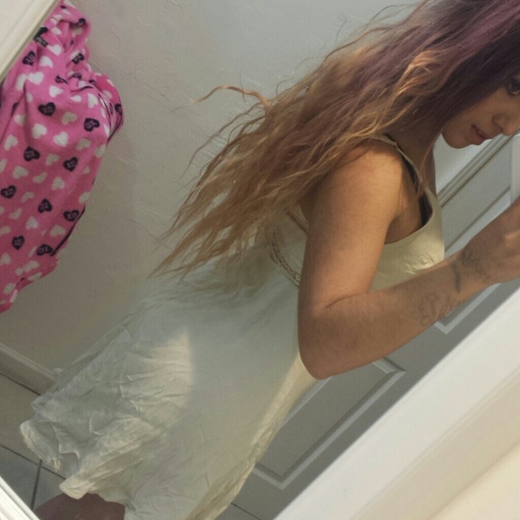 Cute dress/    perfect for summer - Picture 3 of 4