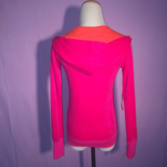 💐💐💐Spring Sale🎉Velour Hooded Top - Jenny Moore - Picture 4 of 4