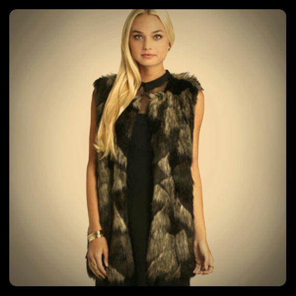 BCBG Outerwear - Bcbg faux fur vest