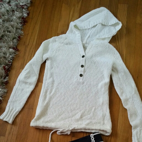 Open weave white sweater