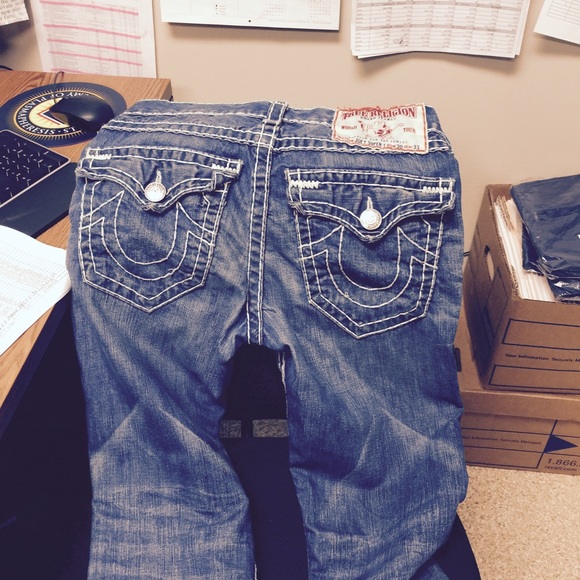 Good shape bought on posh mark and not fit