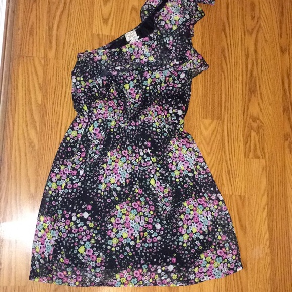 One shoulder Spring/Easter dress